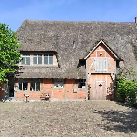 Hof Sturenberg Apartment *